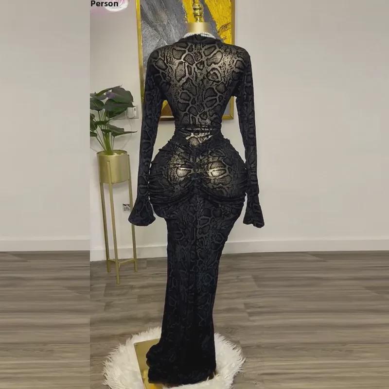 2025 Spring Elegant Women's Lace Long Sleeve High Waist Skirt with Half-High Collar