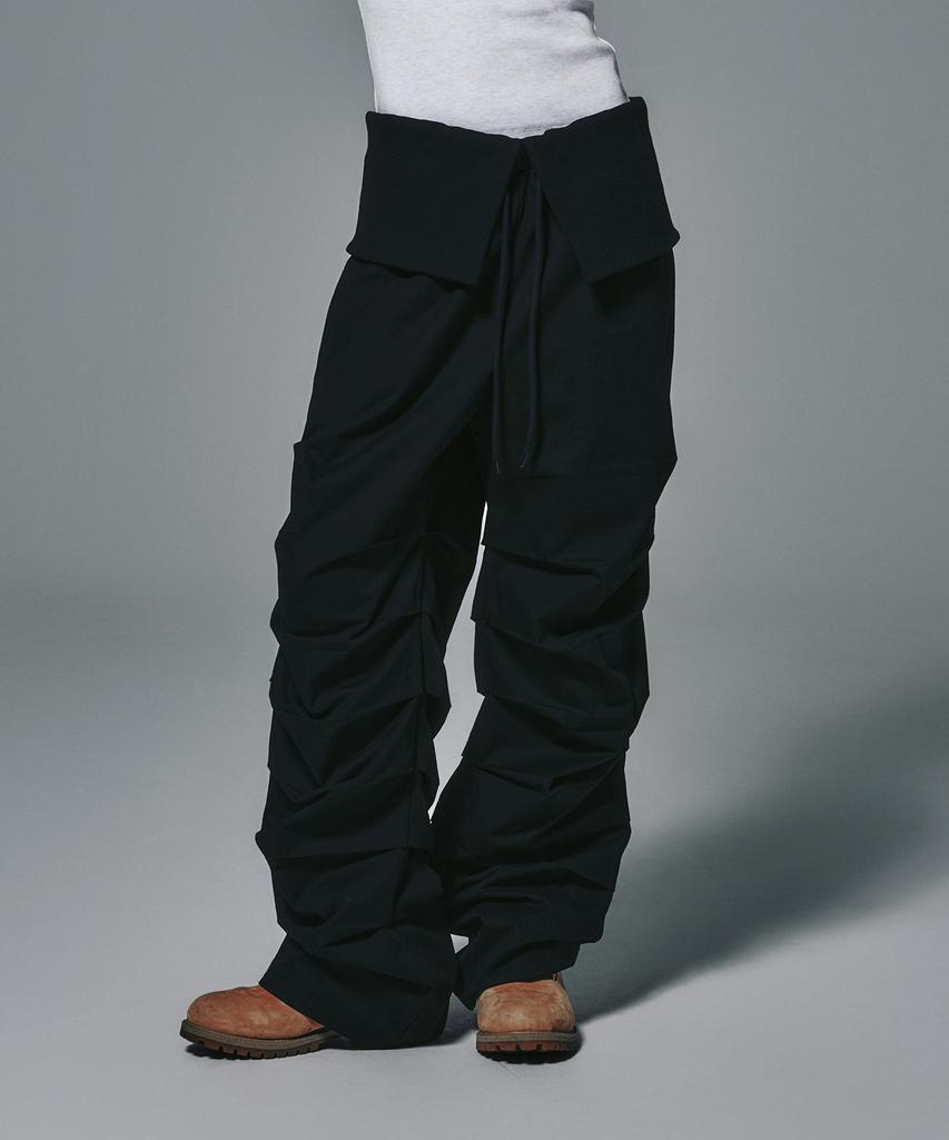 NYXX Tuck Pants Black