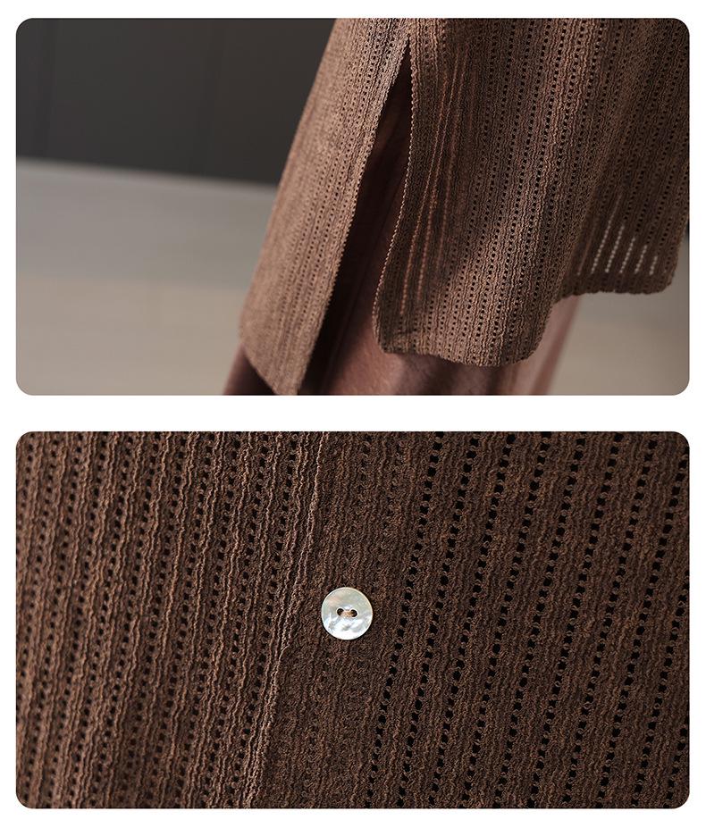 Elegant Spring Suit: Fashionable Two-Piece Set for Middle-Aged and Elderly Women