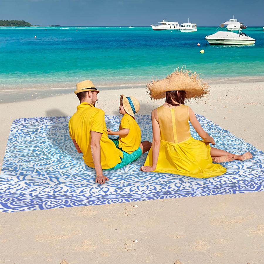 

1PC Outdoor Beach Mat, Blue, Gradient Mandala Pattern, Printed Beach Mat Easy to Clean, Made of Polyester Fabric W30*H60(CM)
