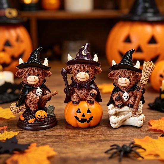 Highland Cow Figurine, Halloween Witch Pumpkin Skull Cow Statue, Resin Scottish Ornament for Calf Lovers, Shelf, Tiered Tray, Mantel, Tabletop Decor