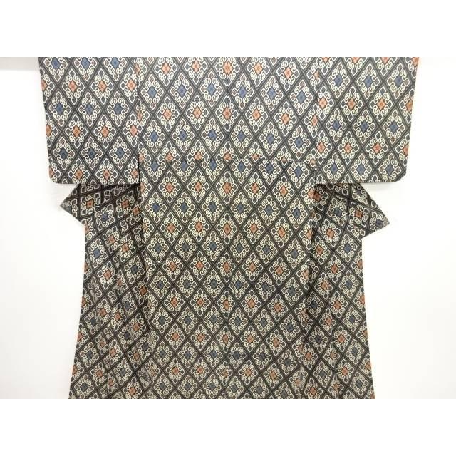 Kinsa flower rhombus pattern kimono [antique] [used] [worn] [chireme/brocade]
