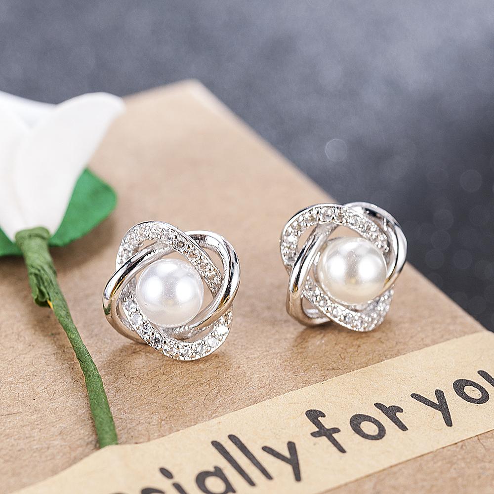 White Imitation Pearl Stud Earrings for Women Elegant Bridal Wedding Engagement Party Accessories Shiny CZ Luxury Jewelry