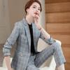 Ensemble Costume d'Affaires à Carreaux pour Femme