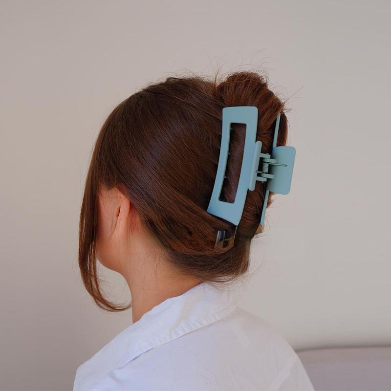 Large Claw Clips for Women Big Hair Clips for Thick Hair, Large Jaw Clips for Girls Strong Hold Matte Claw Hair Clips