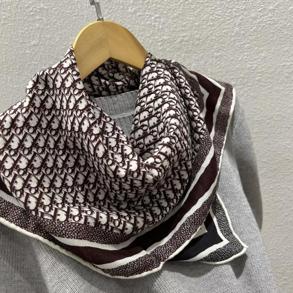 Retro red gray Pesley! Silk wool scarf women's winter warmth silk square scarf shawl scarf dual-purpose