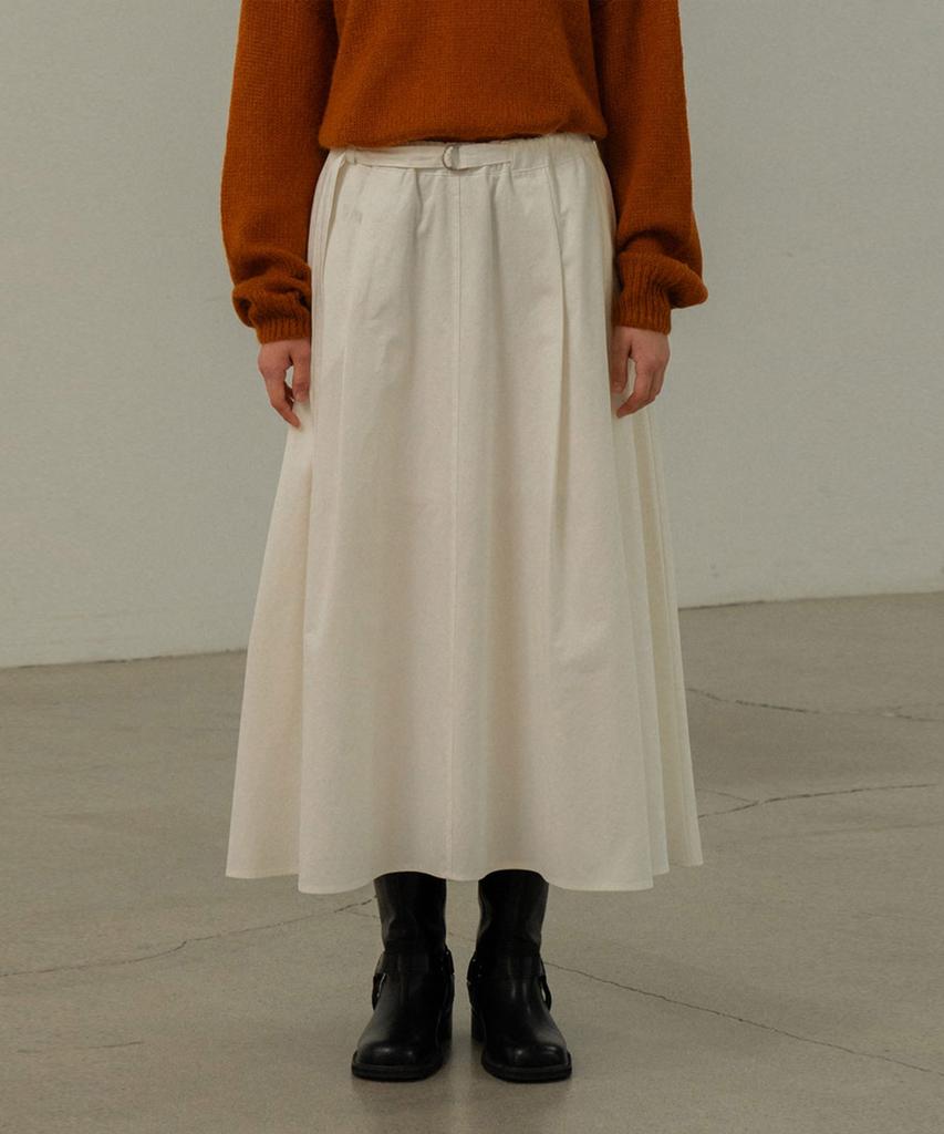 Mosyupamosyu Strap Maxi Flare Skirt [White]