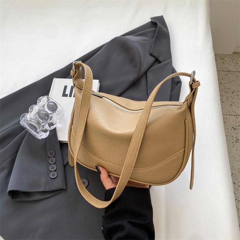 Chic Minimalist Soft Leather Lilac Texture Saddle Bag For Women In Elegant Colors