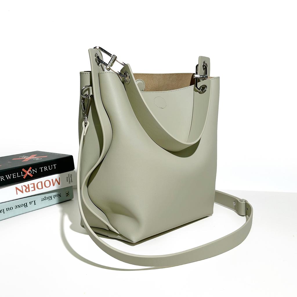 New Bucket Bag Niche Design Large Capacity Tote Bag Versatile Single Shoulder Leather Messenger Women's Bag