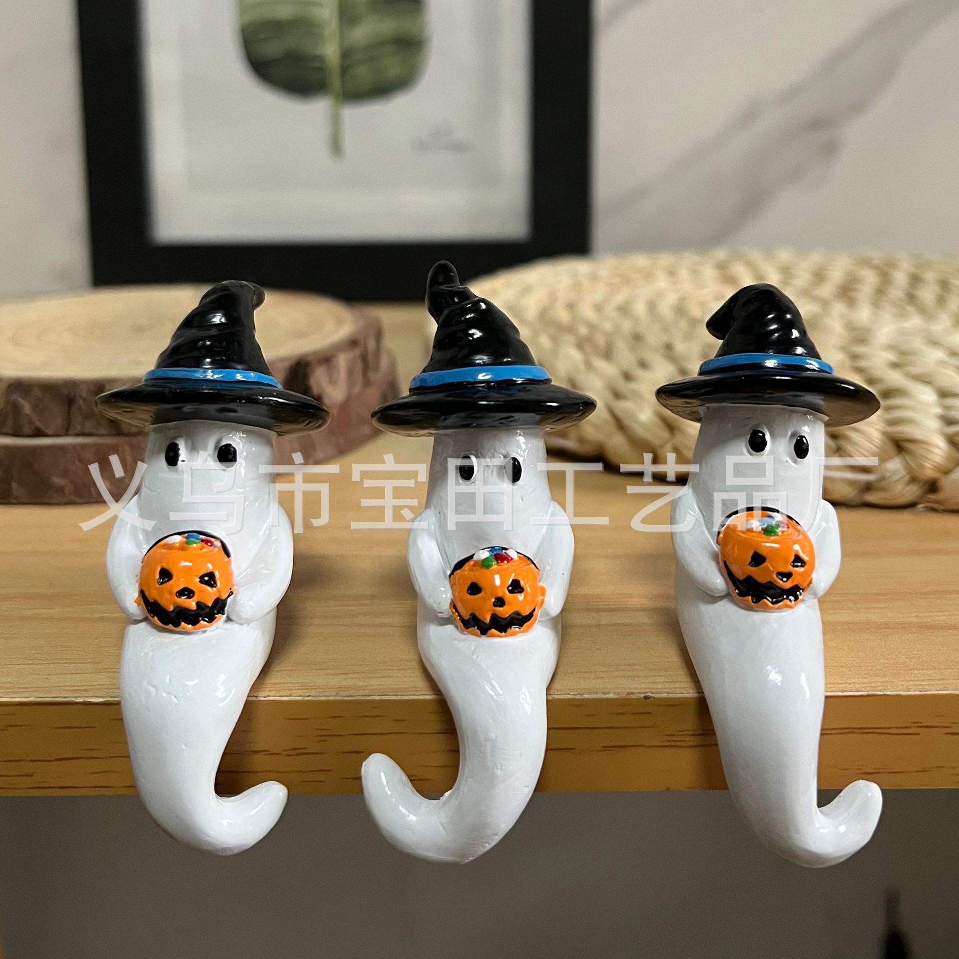 

The new cute pumpkin ghost is suitable for home decoration and festive atmosphere decoration