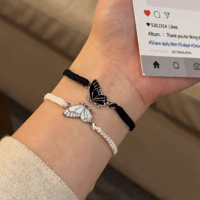 

Тканый браслет с бабочкой Черно-белый Парный Подруги Ремешок Нишевый Универсальный Регулируемый Браслет Милый Инстаграмный Стиль Ручные украшения Woven butterfly: Black + White [2] bag