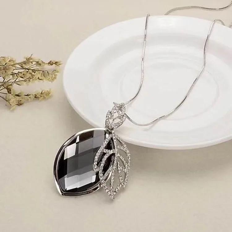Classic Geometric Irregularity Pendant Long Necklace for Women New Sweater Accessories Cute Gifts Hip Hop Jewelry