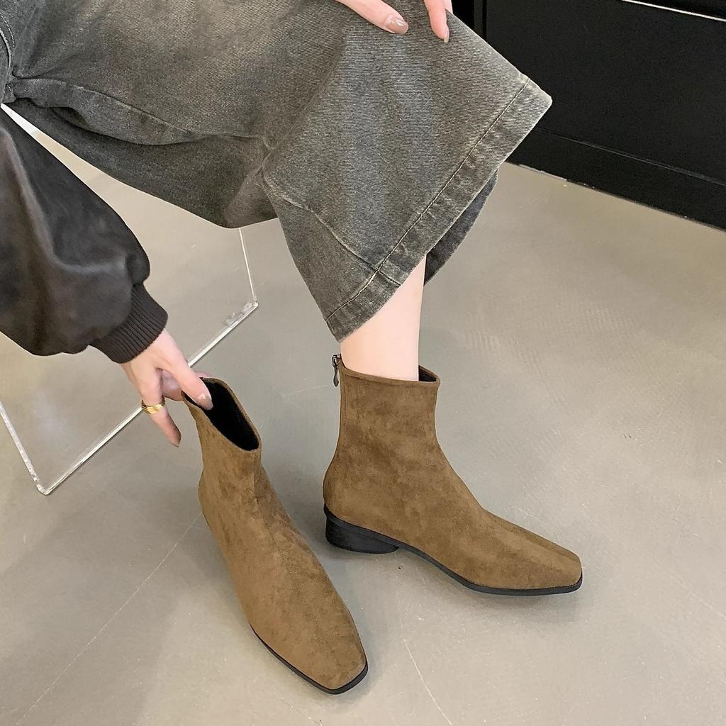 Autumn and winter new small ankle boots thick heel women's single boots suede retro thin boots French short boots