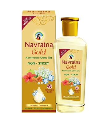 Olio Fresco Ayurvedico Navratna Gold 500 ml Miscela Non Appiccicosa per Massaggio Capelli con Mandorle e Fragranza di Giglio Confezione da 1