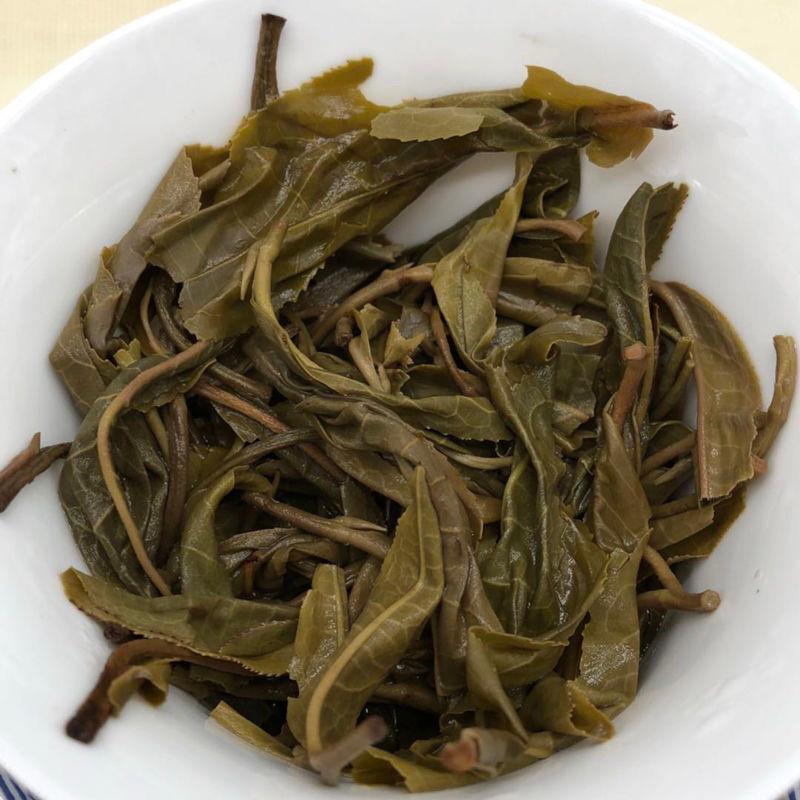 Iceland Private Collection of Top Grade Tea King Green Cake357g Yunnan Raw Pu'er
