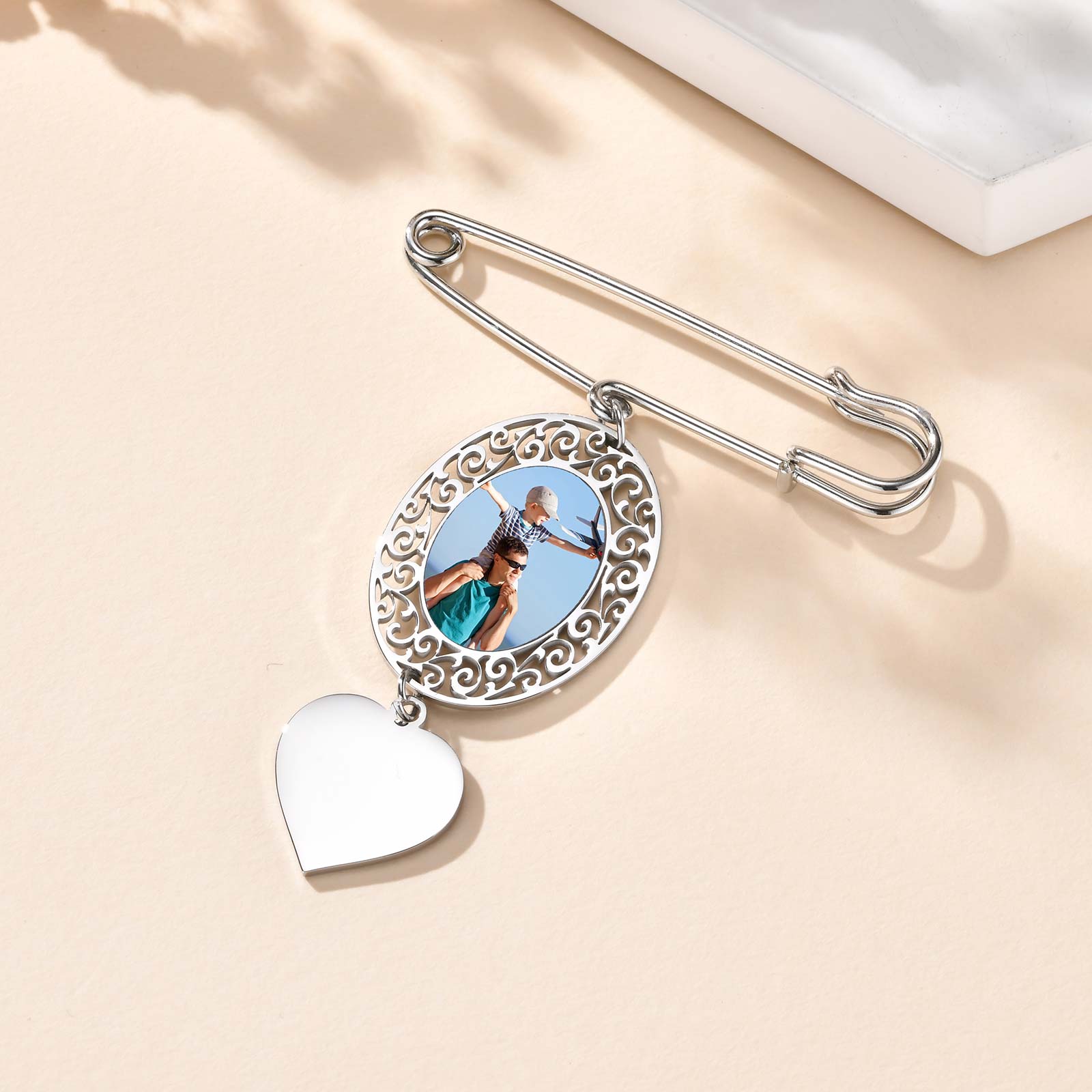 

Custom Wedding Oval Bouquet Photos,Charms Stainless Steel Waterproof 1-3 Memorial Picture Pin Brooch Funeral Pin Jewlery Gift