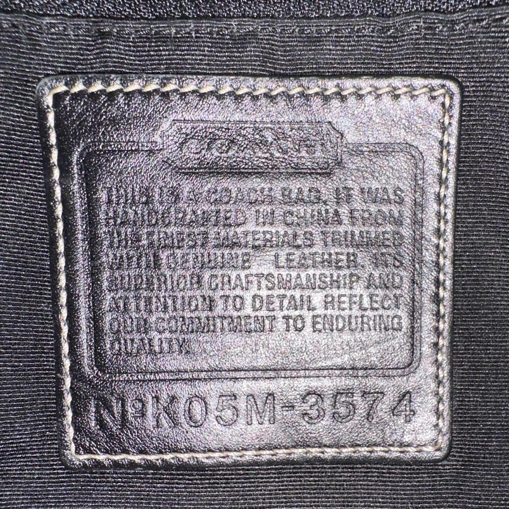 COACH Signature Diagonally hung Shoulder Bag leather black Women K05M-3574 Used