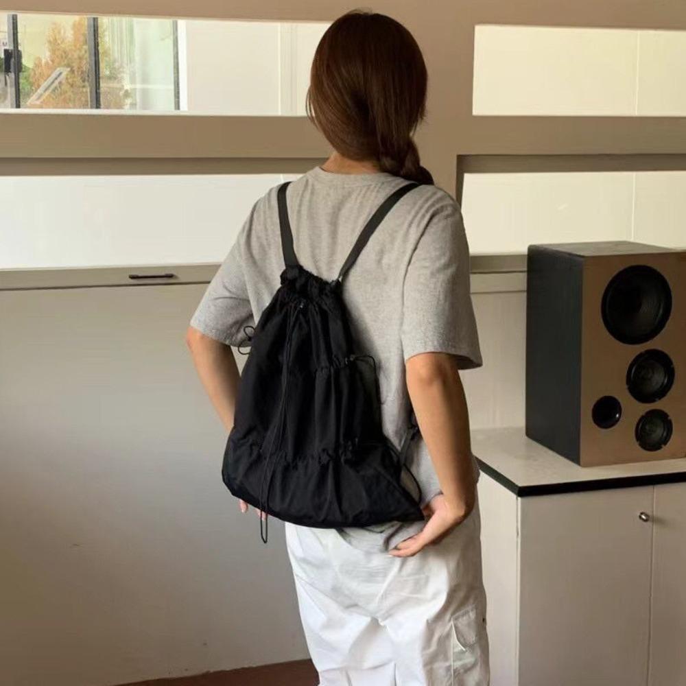 New Versatile Shoulder Waterproof Large Capacity Drawstring Backpack Lightweight Simple Pleated Casual Commuter Backpack