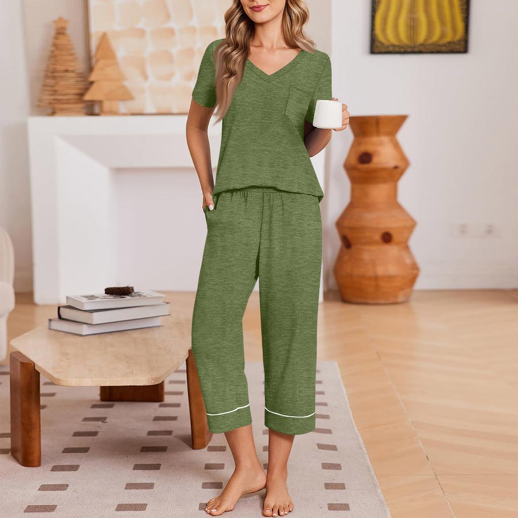 Women Casual Loose Fit Short Sleeve T Shirt and Capri Pants Loungewear Set Homewear Soft Fabric Comfortable Fit