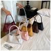 Xeie Thuk Shoulder Bag Women PU Woven Texture Daily Commute