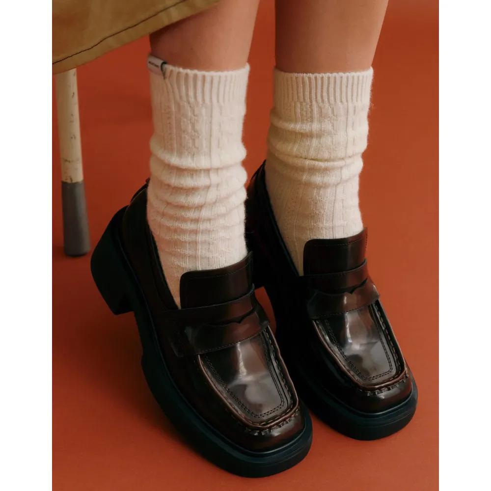 JASS5F030I2 Women's Logo Label Cable Knit Wool Blend Long Socks 2-Piece Set