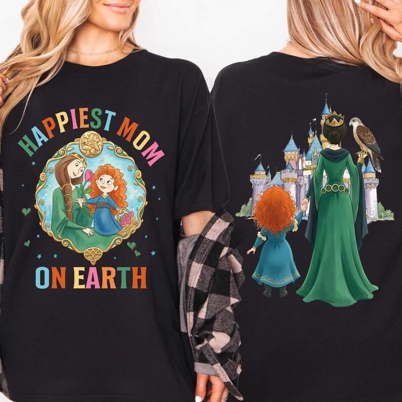 Two Sided Queen Elinor and Merida Happiest Mom On Earth T-Shirt XL
