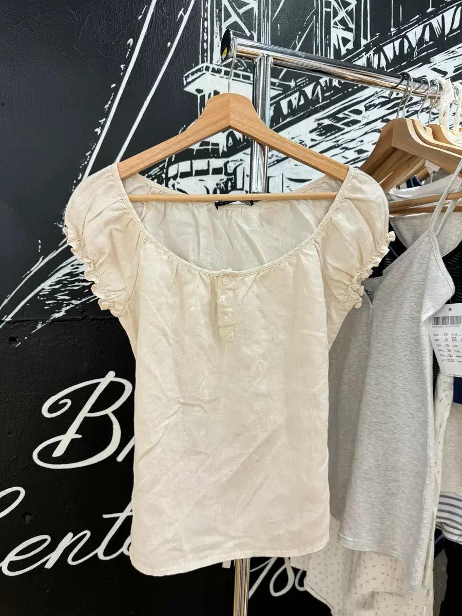 Stylish Women s Puff Sleeve Short Sleeve Top - Versatile Korean Summer Fashion One Size абрикосовый