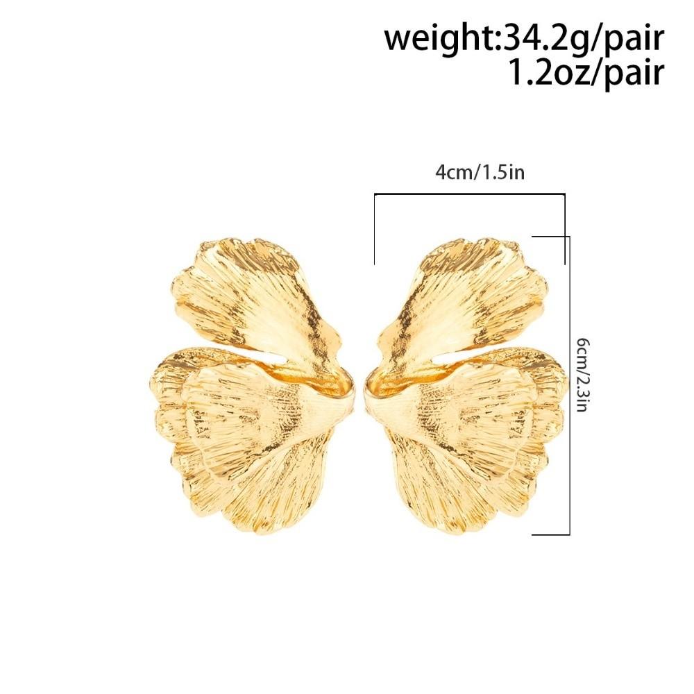 Lightweight Flower Earrings Alloy Ear Jewelry Exquisite Ear Studs  for Women