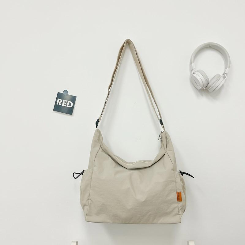 

Вместительная ретро нейлоновая сумка женская осенняя модная на плечо, сумка-мессенджер, модная повседневная простая парная мужская тканевая сумка