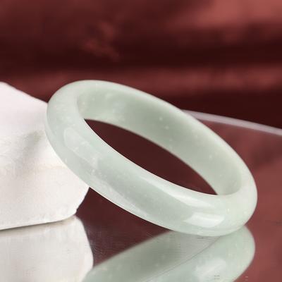 Braccialetto di giada verde con ciondolo, gioielli raffinati, accessori, regali per le donne