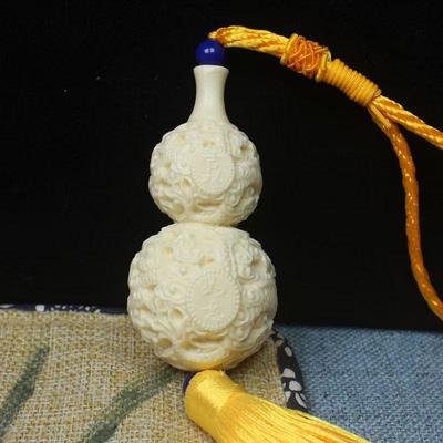 Lucky Panlong Calabash Decorative Pendant Chinese Characteristic Mascot Hand Carving Home and Car Tassel Decoration