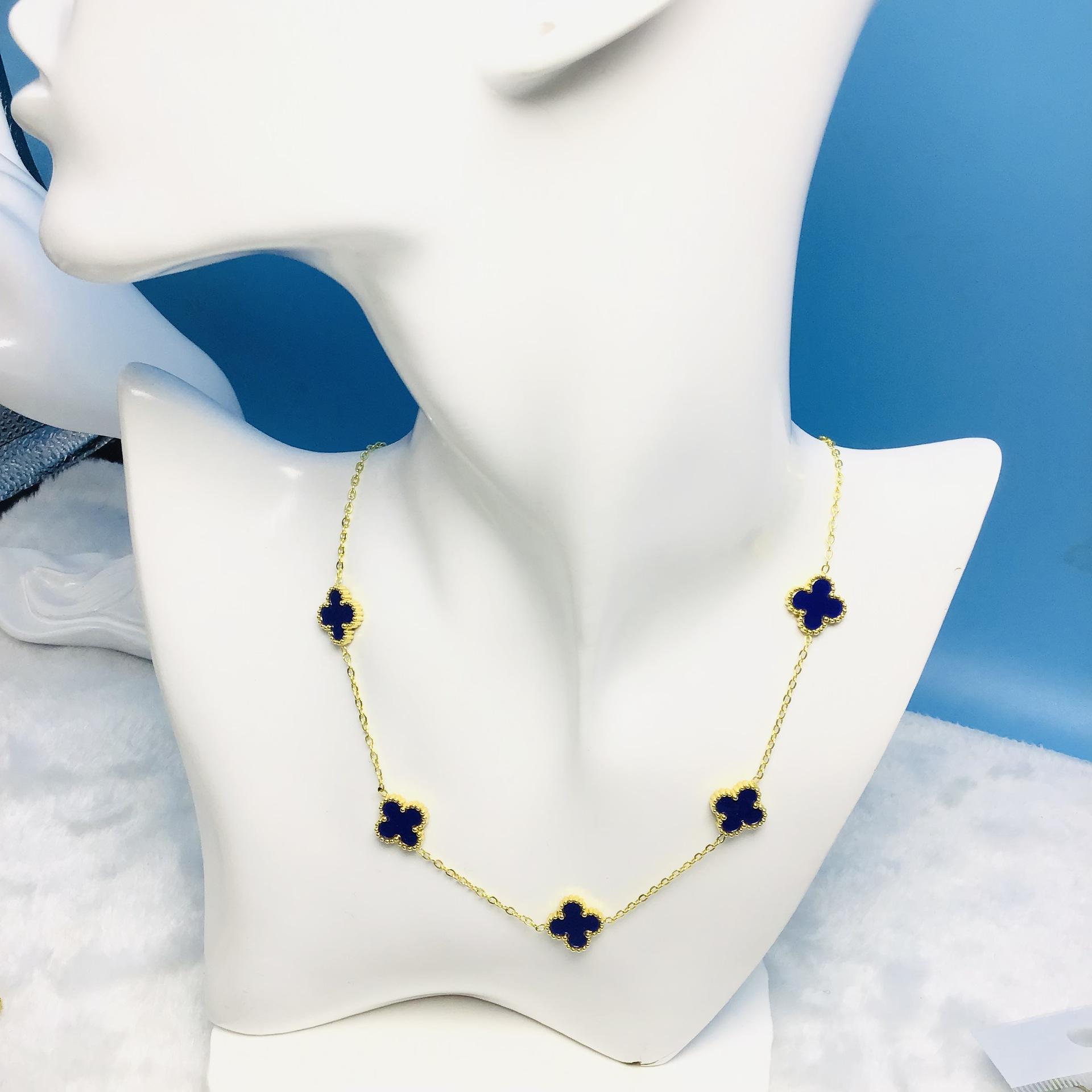 

Элегантное ожерелье с четырьмя листочками клевера и пятью цветами, легкое роскошное женское ожерелье из титановой стали 18 карат с цепочкой на ключицу 18K