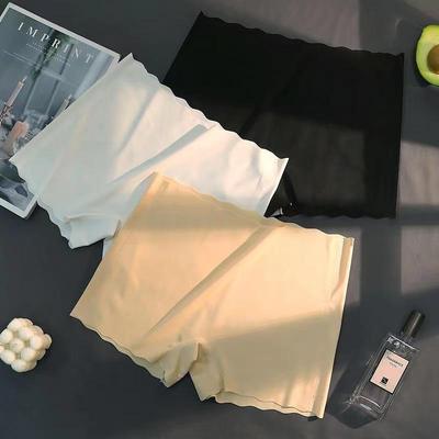Külot – Pantolonlar-Şortlar