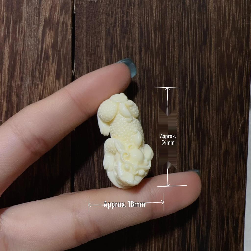 Pingente de Joia DIY Esculpido Branco Marfim: Acessórios Estilo Três Passos