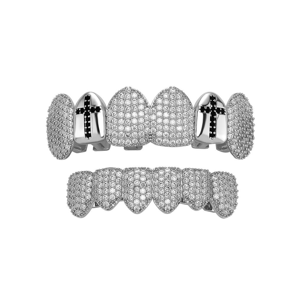 Hot Selling Cross Vampire Fangs Dental Grillz Full Paved Zircon Real Gold Plated Hip Hop Halloween Teeth Jewelry