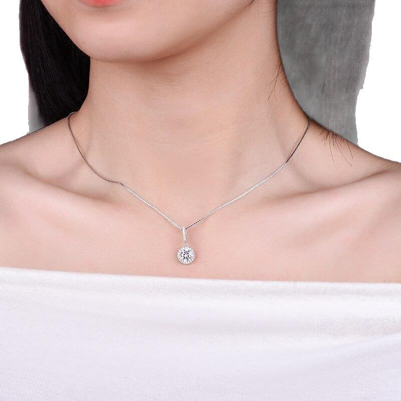 Popular French celebrity, circle necklace, high-end retro, simple women's pendant with full diamonds, collarbone chain.