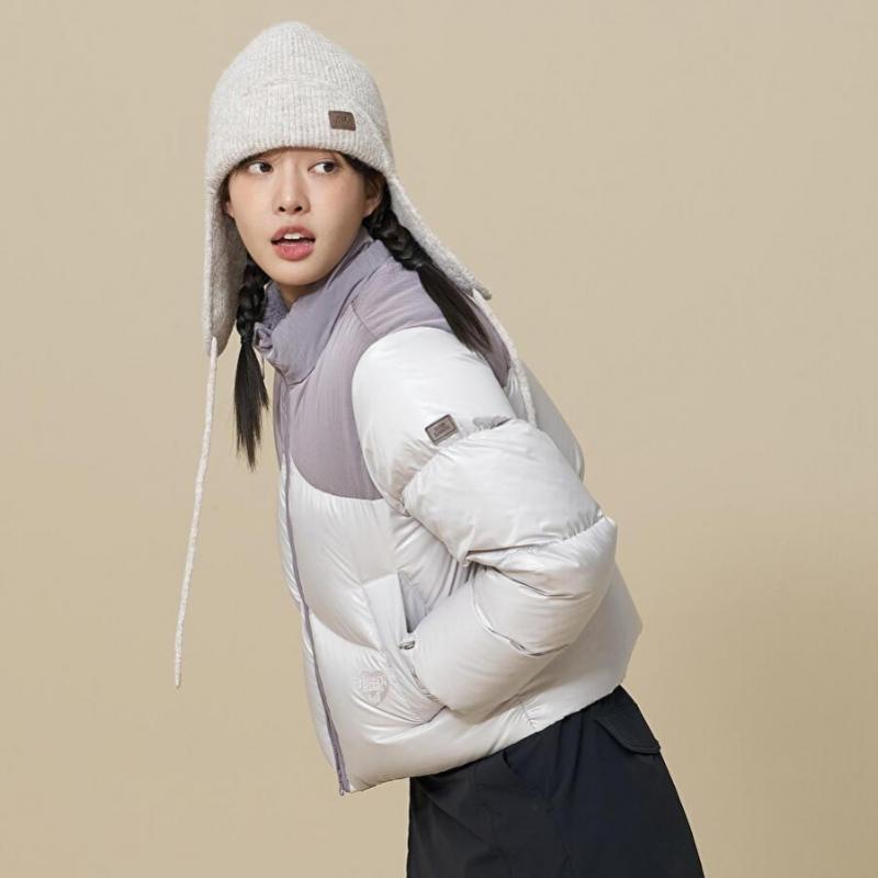 Bbc Earth W Curve doWn  Purple 