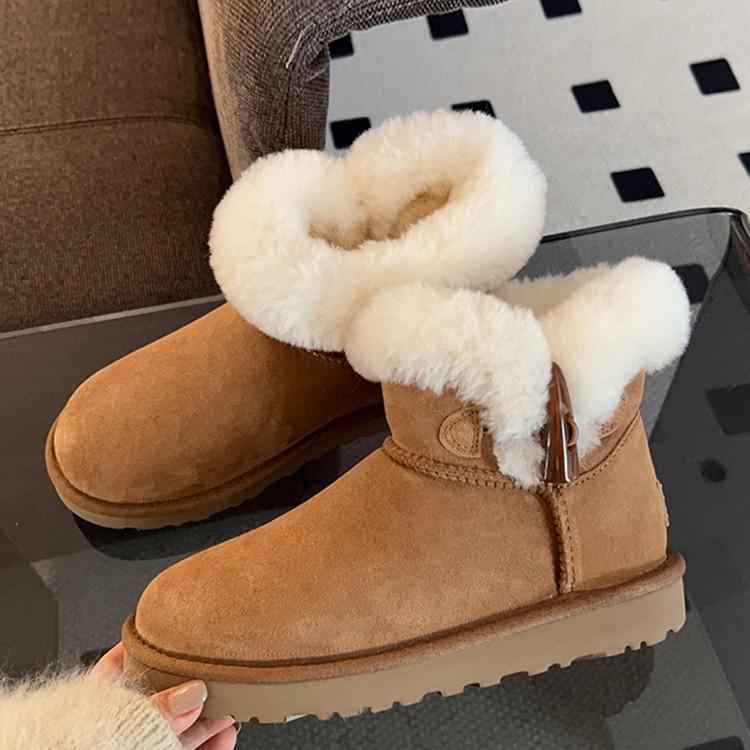 Wool~ 2025 women's winter fur integrated horn buckle short boots cotton shoes non-slip warm thick-soled snow boots