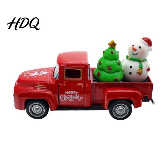 Miniature Truck Model Christmas Pickup Figurine Vintage Car Statue with Santa Claus Red Figurine Tree Snowman Alloy Vehicle Ornament for
