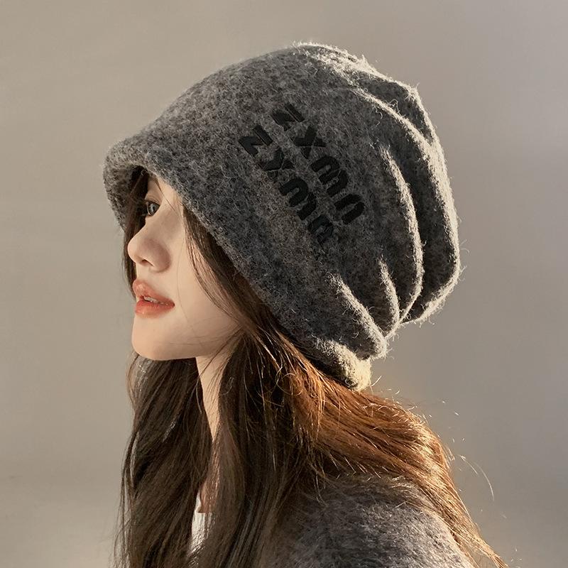 Women's autumn and winter hats, crimped warm knitted hats, ear protectors, cold-proof pullovers, and headcaps for men