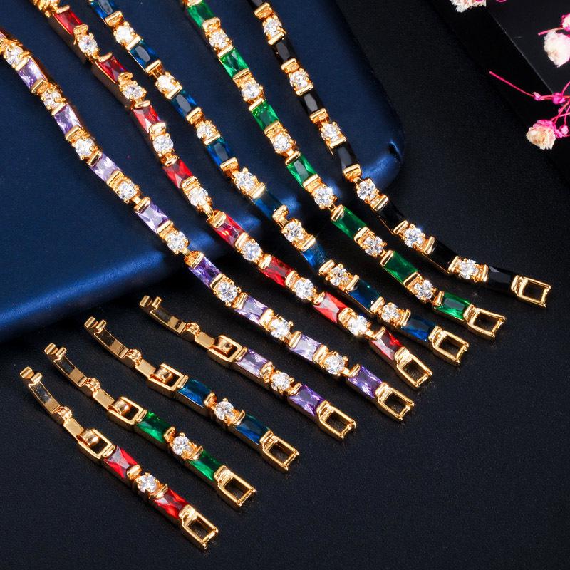 S0160 Option Multicolore, Bracelet Zircon Carré Rond, Bijou de Main Plaqué Or Véritable.