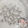 50 Pièces Mini Accessoires pour Ongles Papillon Alliage d'Argent Diamant Métal Charms Papillon Diamant 3D pour le Bout des Doigts Décorations