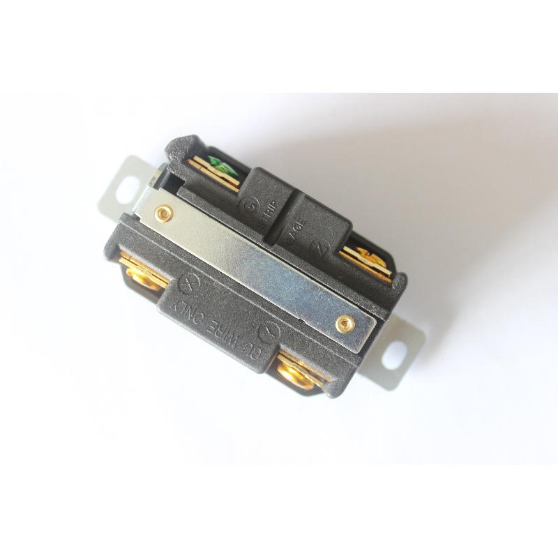XIONGDA NEMA L15-30R 125-250V Industrial Anti-Pull Four-Hole Socket