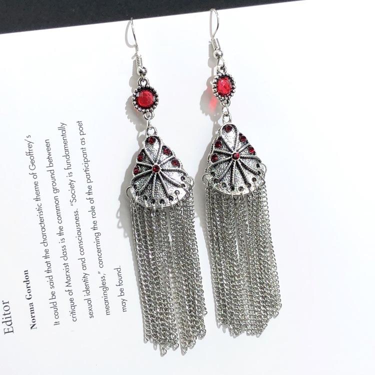 Retro crystal fringed earrings femininity versatile personality long earrings fashion court earrings