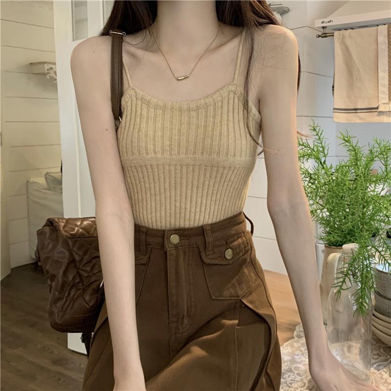 Design Sense Halter Vest Women's Summer New Korean Version of All Matching Slim Body Outside Wearing Spice Girls Short Top