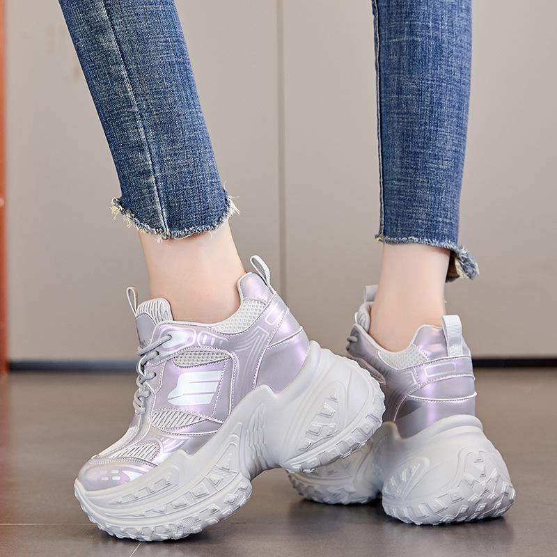 Innere Höheneinlage 12 neue atmungsaktive Dad-Schuhe dicke Sohle Mesh kleine Sport- und Freizeitschuhe A