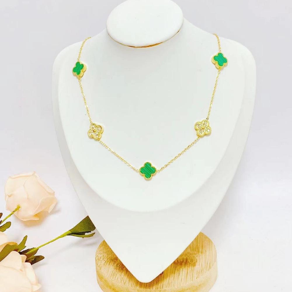 Colier din Oțel Titan Trifoi cu Patru Foi cu Piatră Albă Față-Verso Lanț pentru Claviculă Bijuterii pentru Femei