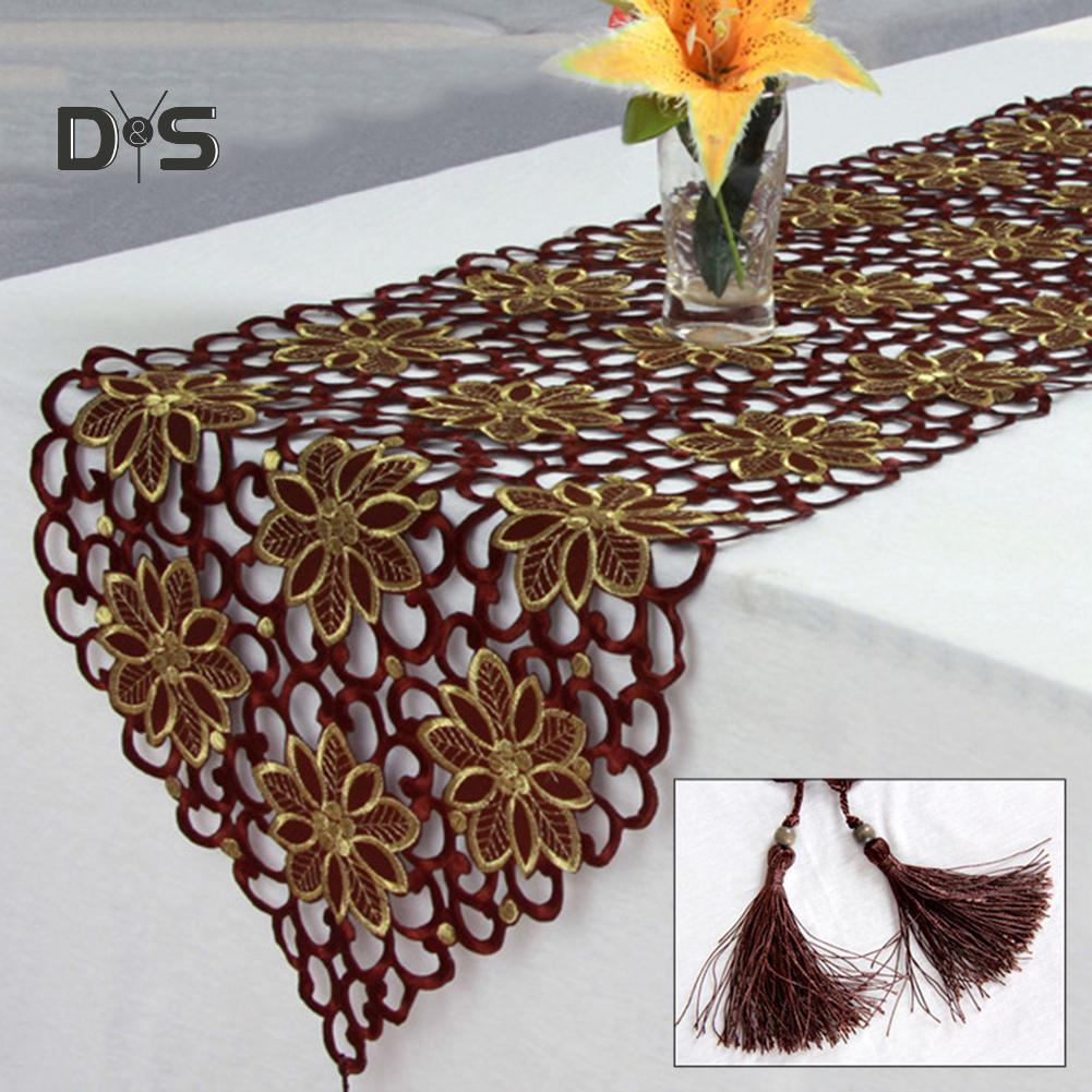 KPOP Flower Brodered Dining Soffbordslöpare Placestable Cover Heminredning