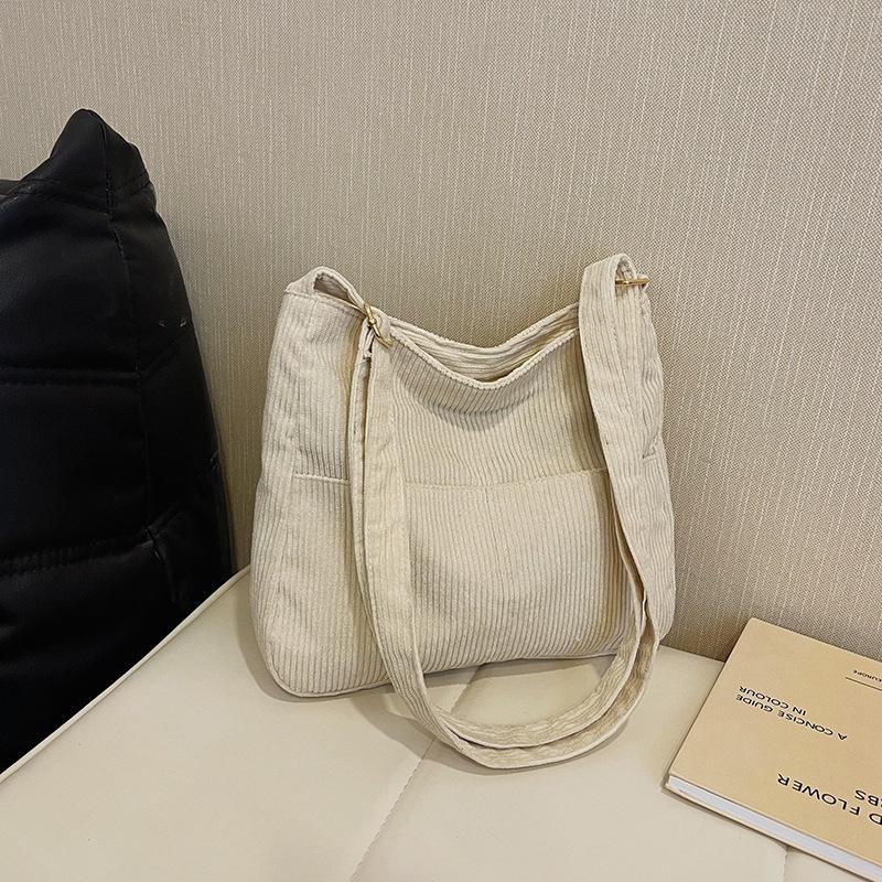 

Новая повседневная корейская версия летней сумки через плечо на одно плечо в стиле ретро с большой вместимостью, женская сумка-тоут с текстурой, модная