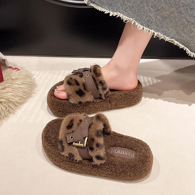 

Muffin thick-soled fluffy slippers for women s outer wear 2025 autumn and winter new niche leopard print belt buckle versatile cotton slippers 35